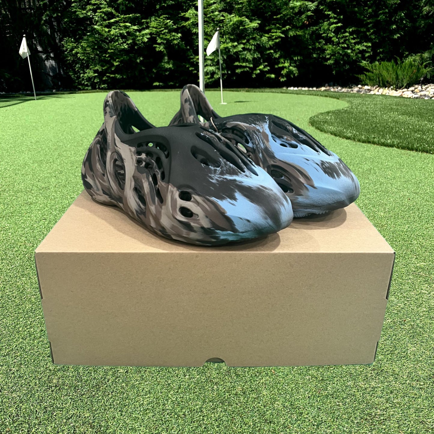 Yeezy Foam Runner Mx Cinder