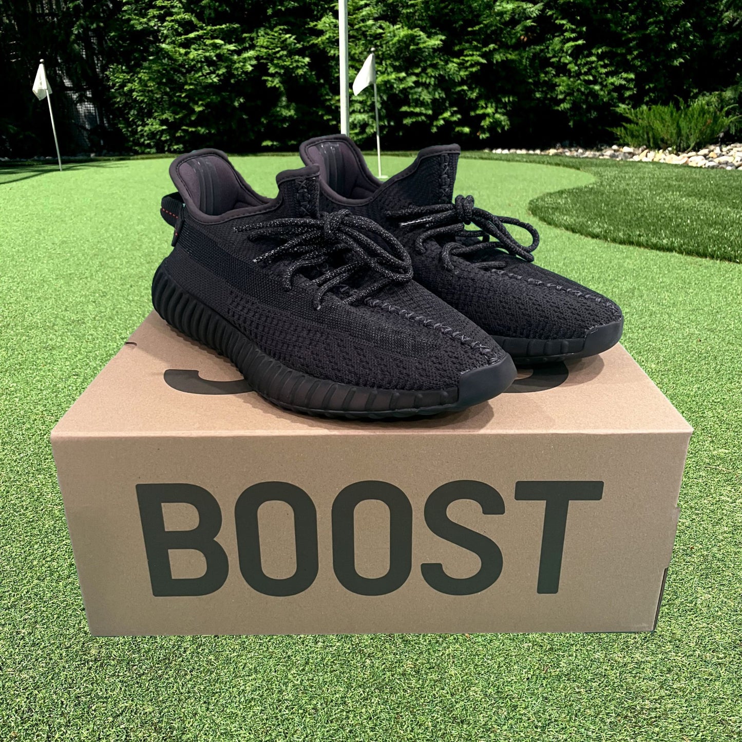 Yeezy Boost 350 V2 Black