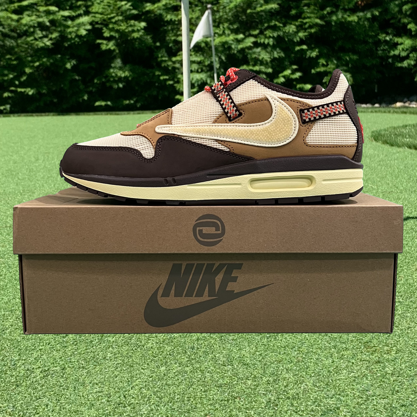 Nike Air Max 1 Travis Scott Baroque Brown