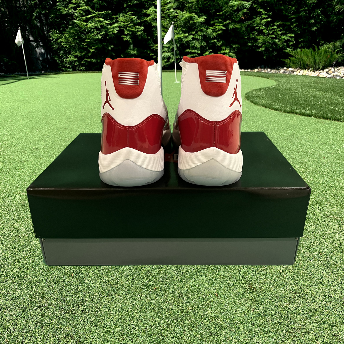 Air Jordan 11 Retro Cherry